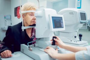 Visual representation of a healthcare professional conducting eye test using AI integrated machine